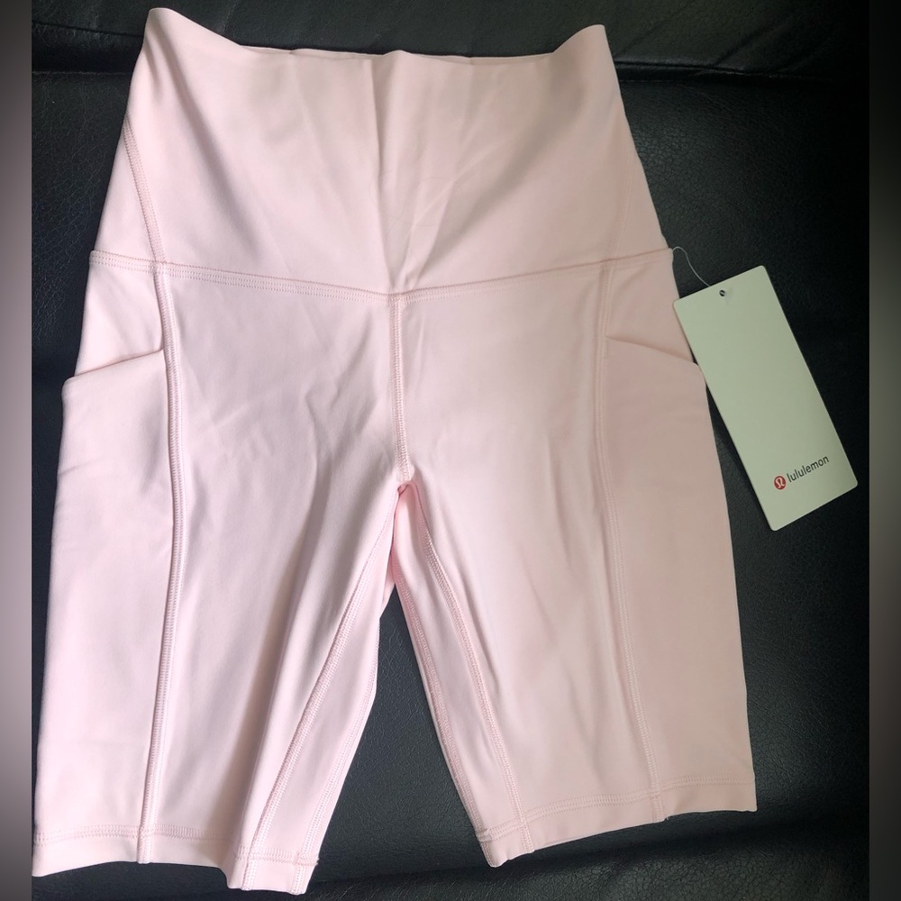 Lululemon Strawberry Milkshake Align HR Short 8" with Pockets NWT! Size 2! RARE!